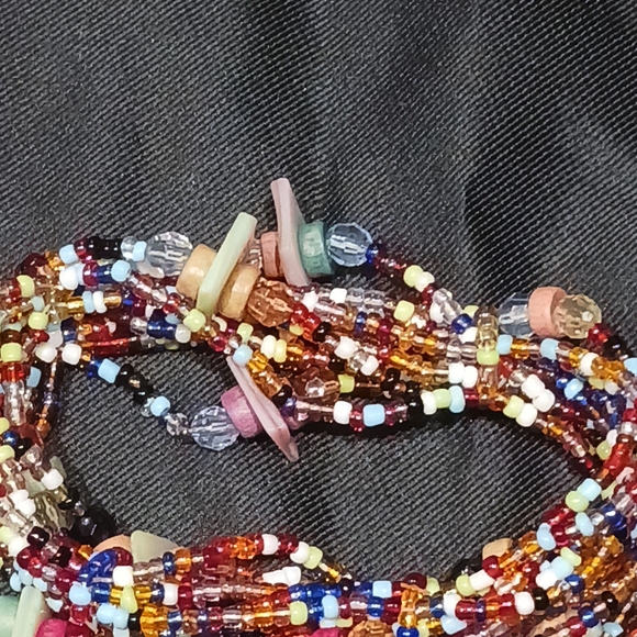 Women's 7" Multi Strand Multicolored Seed Bead Stretch Bracelet - Picture 2 of 5